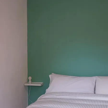 Дом отдыха Captain's Quarters - Townhouse On Maggiore *