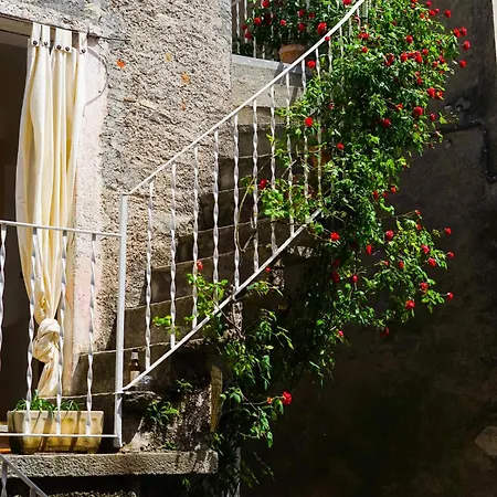 Captain's Quarters - Townhouse On Maggiore Holiday home